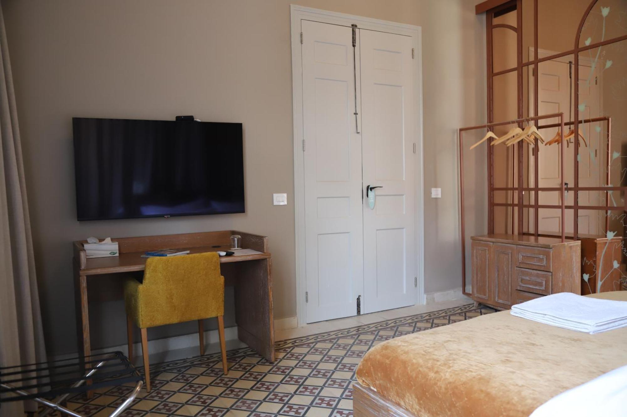 Hotel Lost Gemmayzeh Beirut Ngoại thất bức ảnh